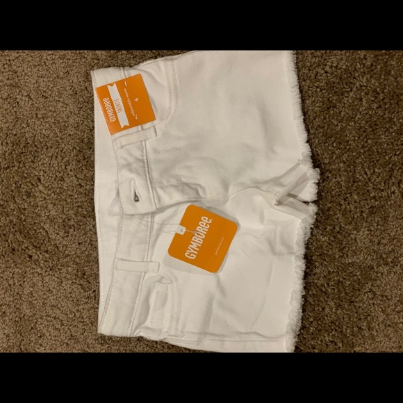 Gymboree Other - Girls white cut off jean shorts